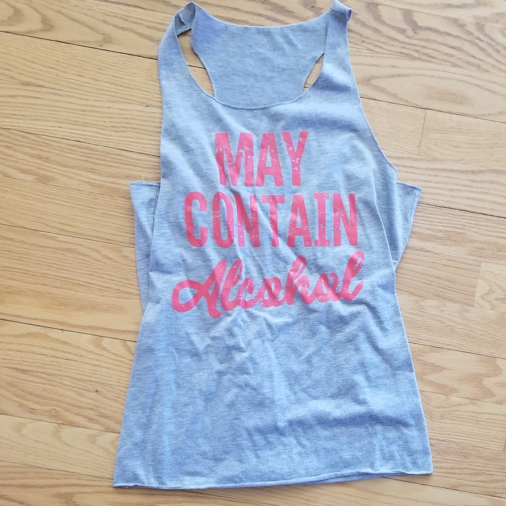 Super fun summer top! Size small